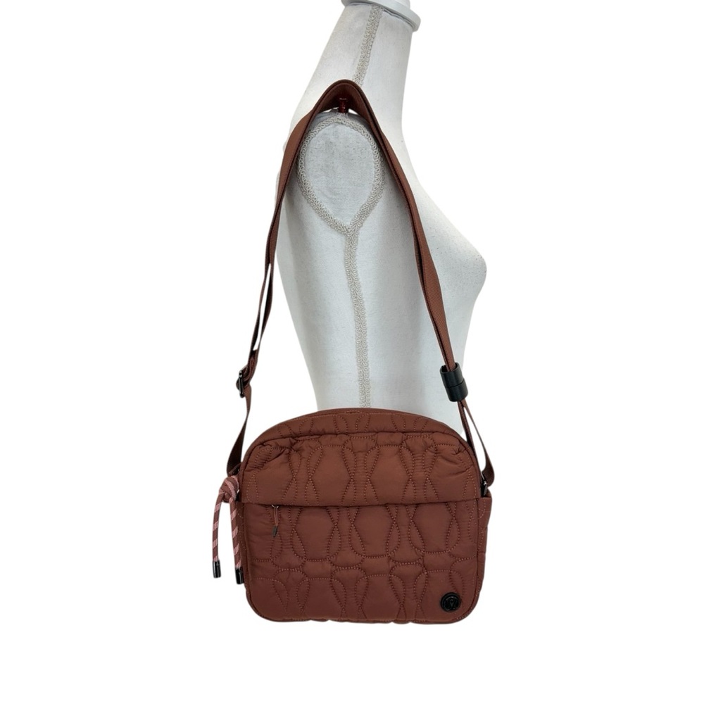 Lululemon Quilted Embrace 4L Crossbody Bag Purse Ancient Copper - Picture 15 of 16